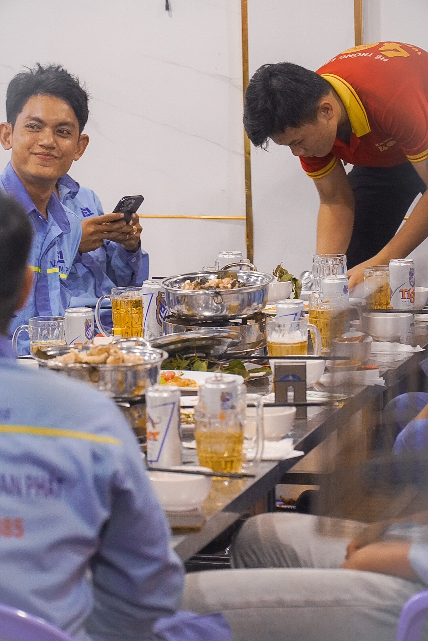 🌟 KHÔNG KHÍ ẤM CÚNG NHỮNG NGÀY CUỐI TUẦN CỦA 404 🐐🍲 Không khí ấm cúng những ngày cuối tuần của 404 Dương Đức Hiền